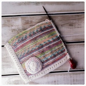 knitted edges and a spool moon